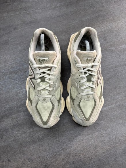 New balance 9060 - taille 43