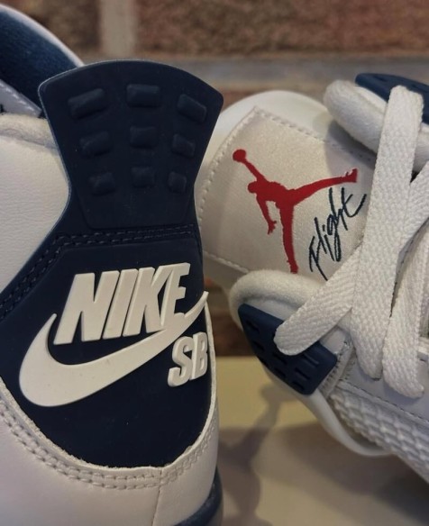 Jordan 4 Retro SB Navy