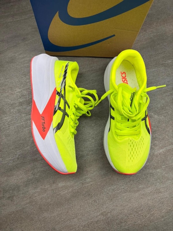 Asics magic speed 4 - taille 37,5