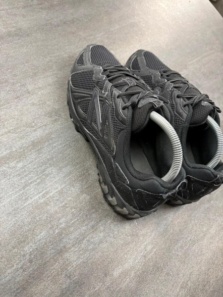 New balance 610 black - taille 39,5