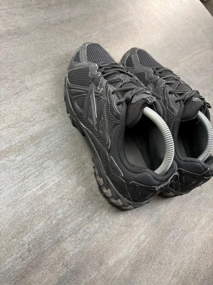New balance 610 black - taille 39,5