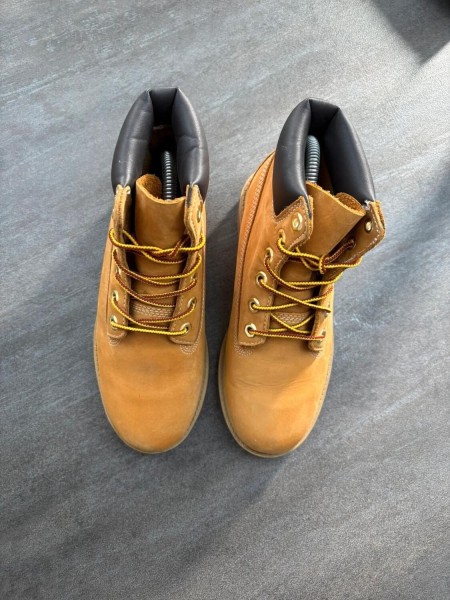Boots Timberland Premium 6-inch ( taille 36 )