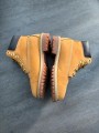 Boots Timberland Premium 6-inch ( taille 36 )