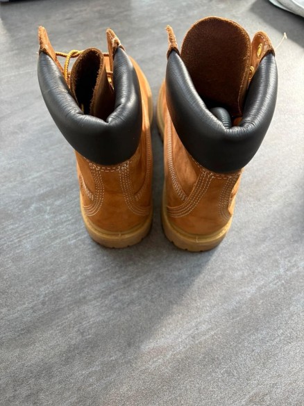 Boots Timberland Premium 6-inch ( taille 39 )