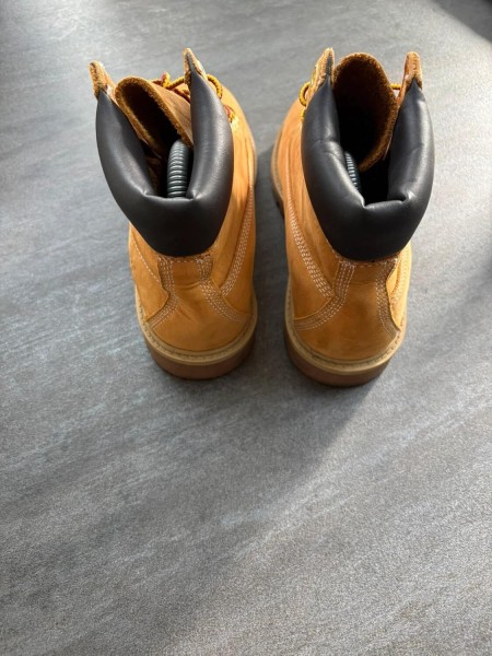 Boots Timberland Premium 6-inch ( taille 36 )