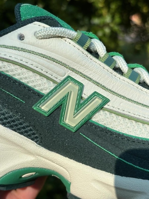 New balance 1000 miles x Concepts 40,5 2