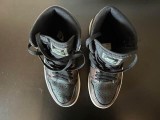 Air Jordan 1 retro high patina