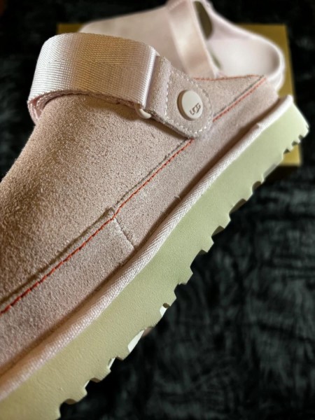 UGG Goldenstar Love Amour Rose Pink 2026 - Taille 38