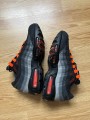 Nike air max 95 noir rouge carmin