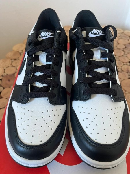 Nike dunk low panda