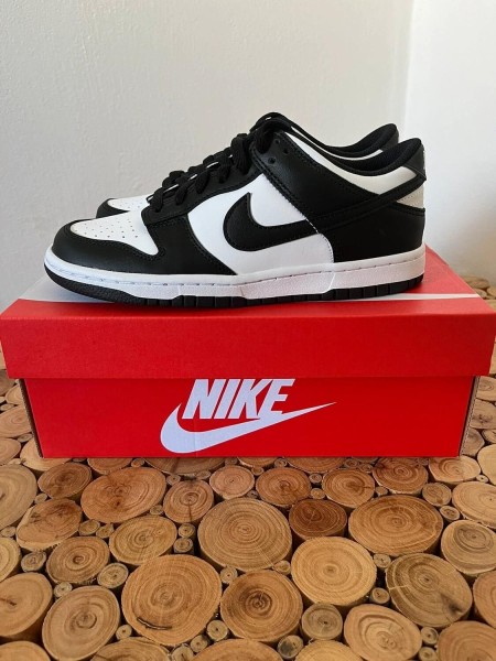 Nike dunk low panda