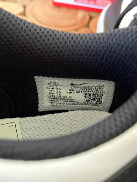Nike dunk low panda