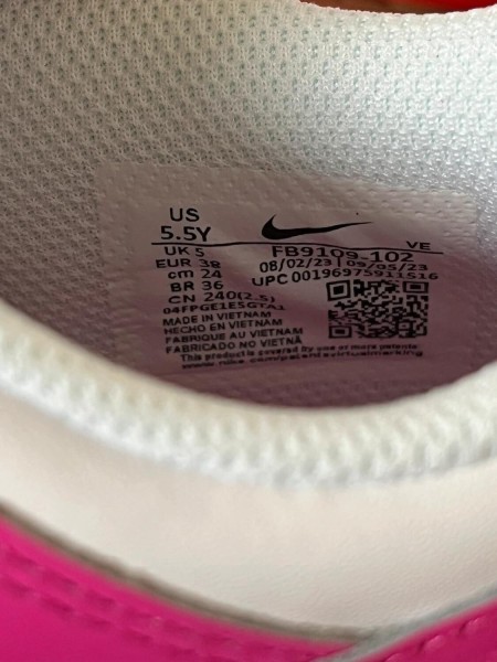 Nike dunk low fuchsia