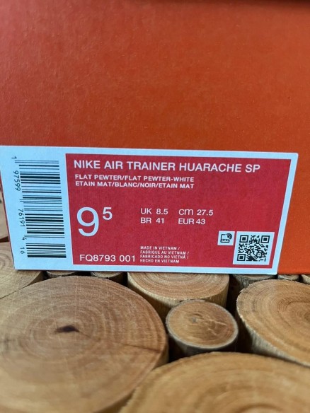 Crtz X Nike air trainer huarache Gully Grey