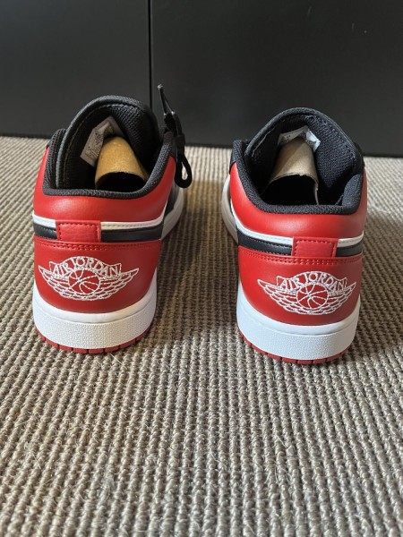 Jordan 1 Low