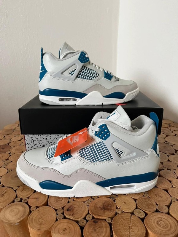Nike Jordan 4 military blue