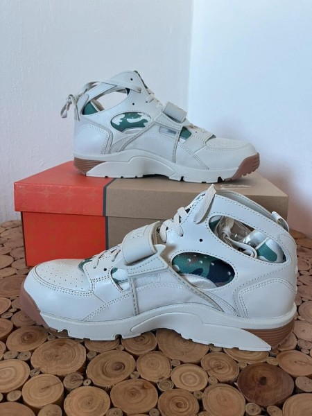 Corteiz X Nike air trainer huarache light bone