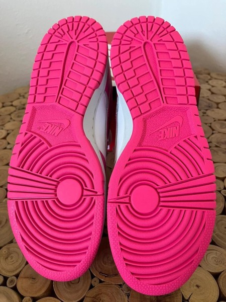 Nike dunk low fuchsia gs