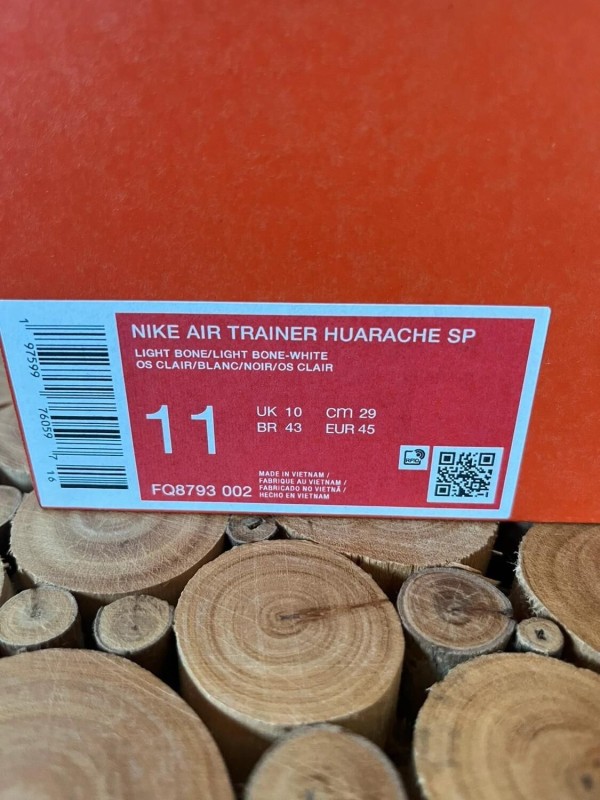 Corteiz X Nike air trainer huarache light bone 2