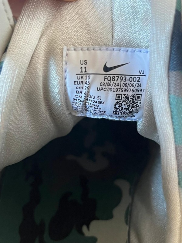 Corteiz X Nike air trainer huarache light bone 2