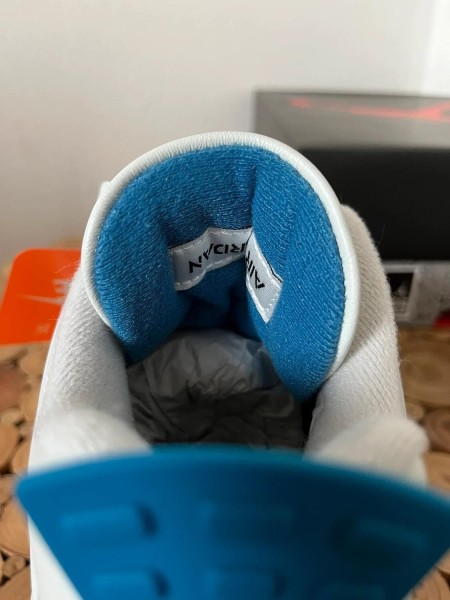 Nike Jordan 4 military blue