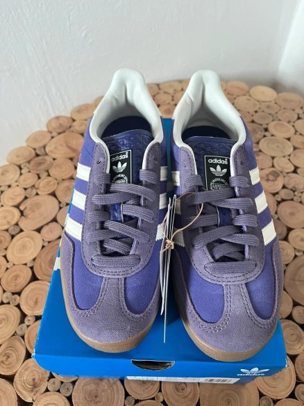adidas Gazelle Indoor violet