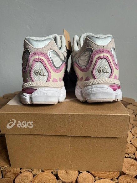 Asics Gel NYC rose