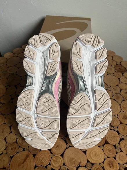 Asics Gel NYC rose