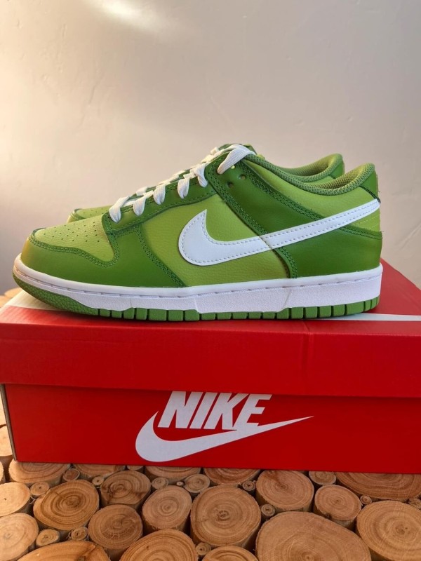 Nike Dunk Low Chlorophylle 2