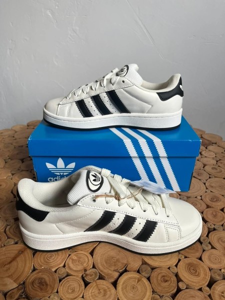 Adidas campus 00s