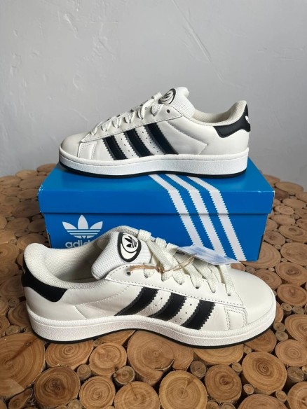 Adidas campus 00s