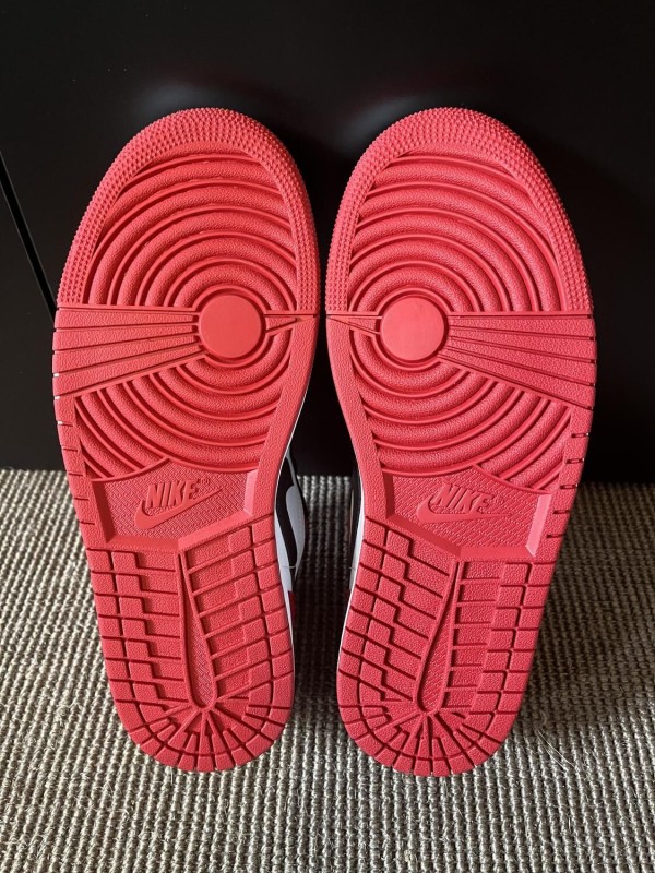 Jordan 1 Low 2