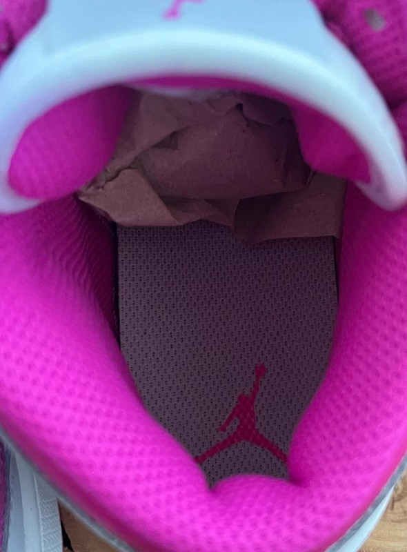 Nike air jordan 1 mid rose 2