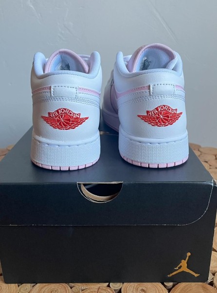 Nike air Jordan 1 low pink foam