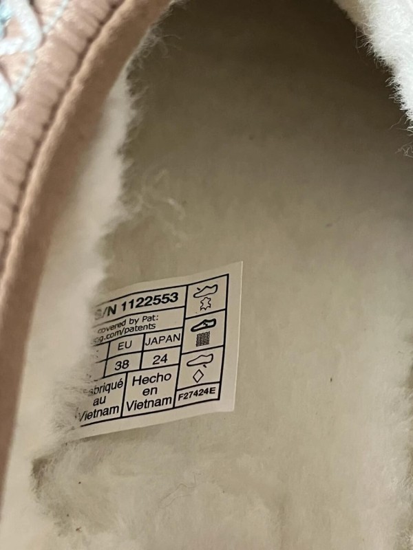 UGG Tazz slipper sand 2