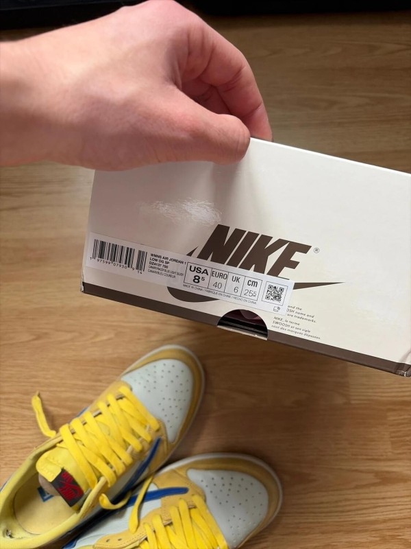 Nike air jordan 1 Travis Scott canary bleu et jaune 2