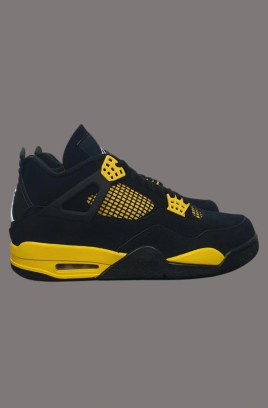 Nike Jordan 4 Thunder Retro 2023 taille 43