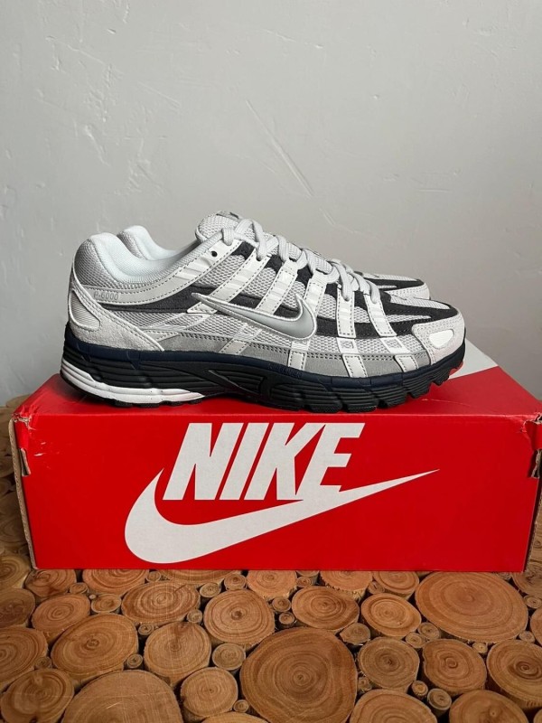 Nike P-6000 grise blanche et noire 2