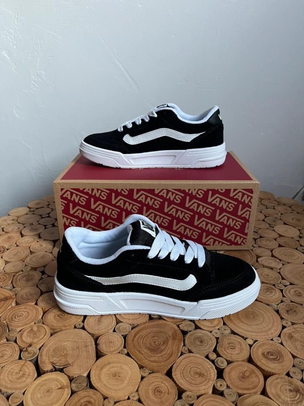 Vans Hylane noire blanche neuves taille 36 2