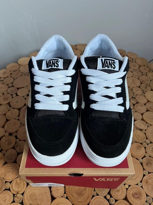 Vans Hylane noire blanche neuves taille 36 2