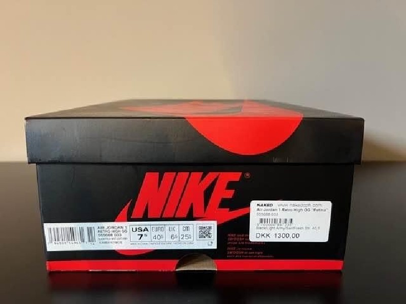 Air Jordan 1 retro high patina