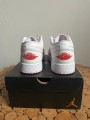 Air Jordan 1 low rose et blanche