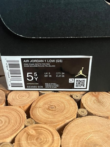 Air Jordan 1 low rose et blanche