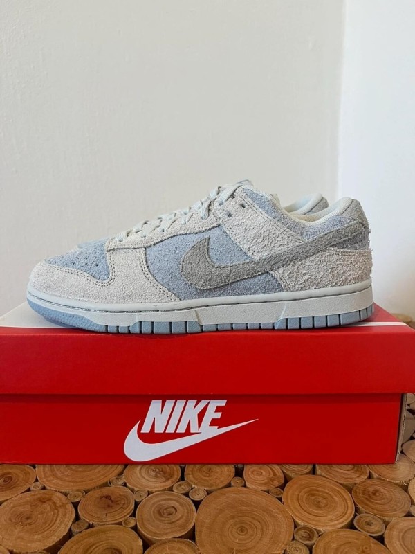 Nike Dunk low light armory blue 2