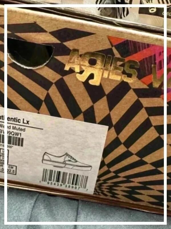 Vans Vault x Aries UA OG Authentic LX 2