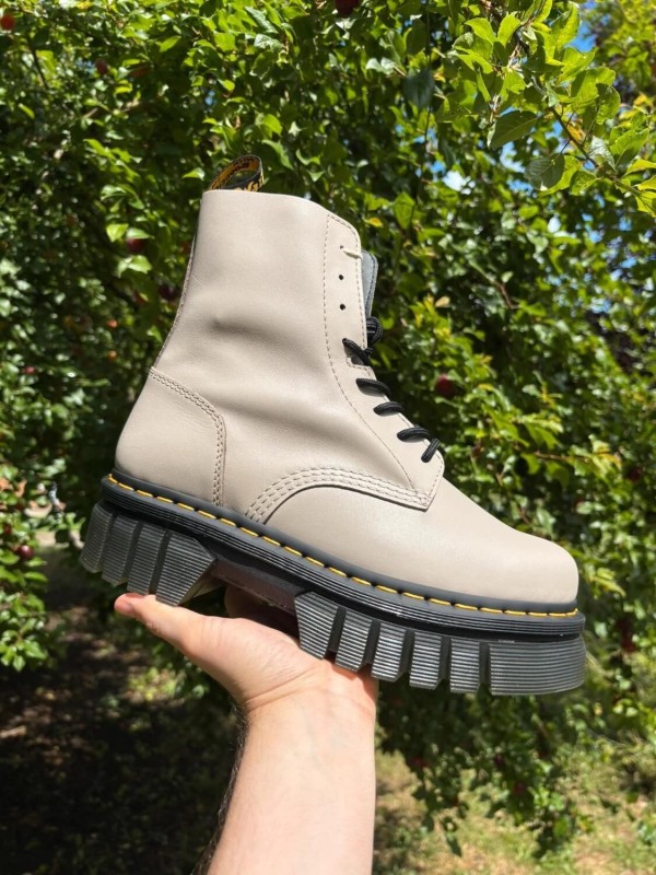 Dr Martens Audrick 8-Eye Boot Vintage Taupe - 41