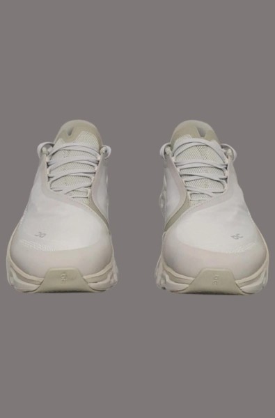 On Post Archive Faction Cloudmonster taille 41