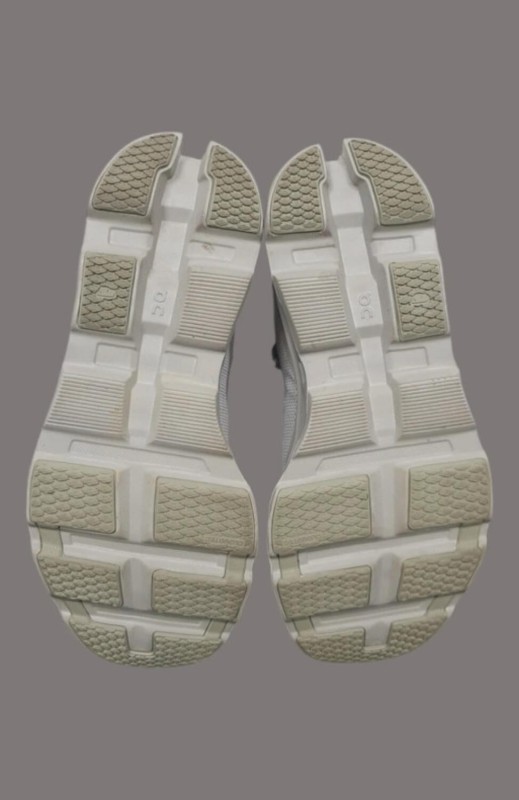On Post Archive Faction Cloudmonster taille 41 2