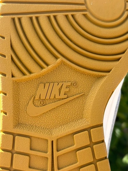 Nike Dunk Low Bronzine - Taille 45,5