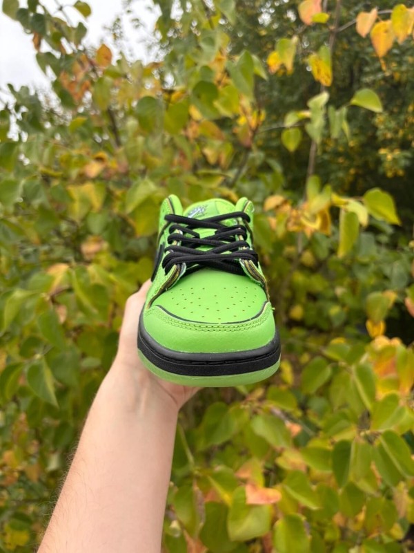 Nike Dunk SB Buttercup X The Powerpuff Girls - Taille 35 2